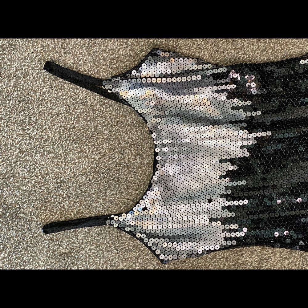 Fitted Guess Sequins Patterned Spaghetti Strap Sc… - image 5